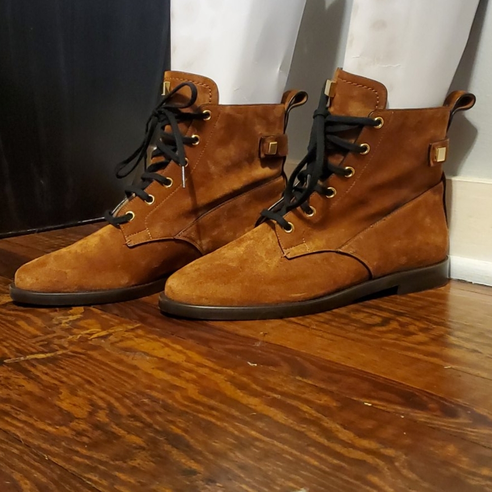 NWT Stuart Weitzman boots